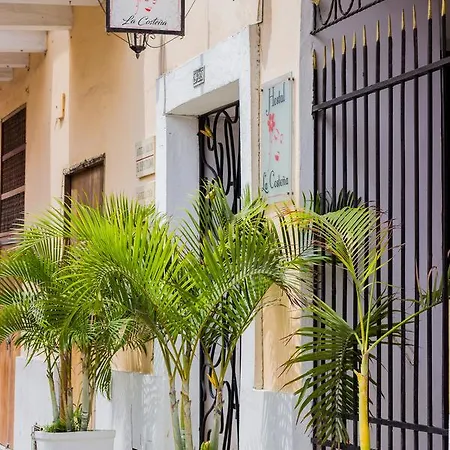 Hostal La Costena *