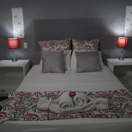 Hostal La Costena *