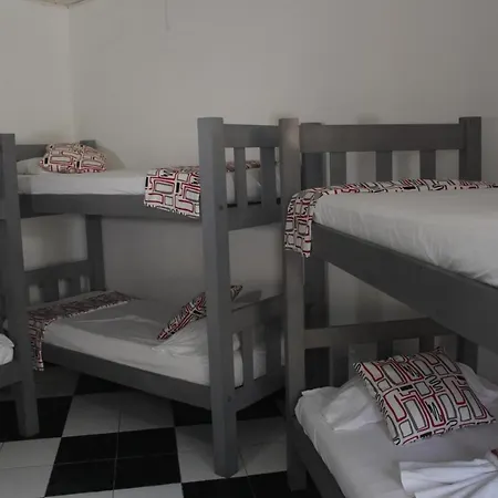 Hostal La Costena *