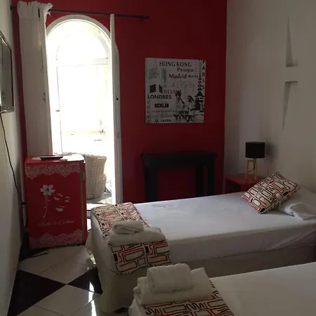 Hostal La Costena