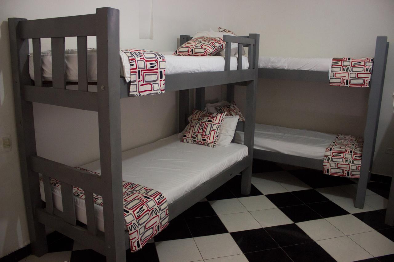 Hostal La Costena *