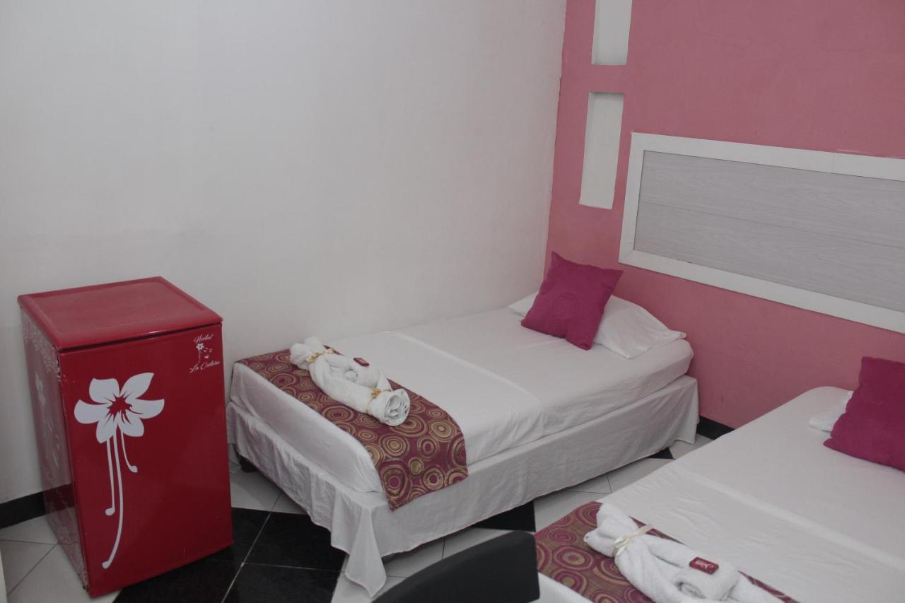La Costena Hostal